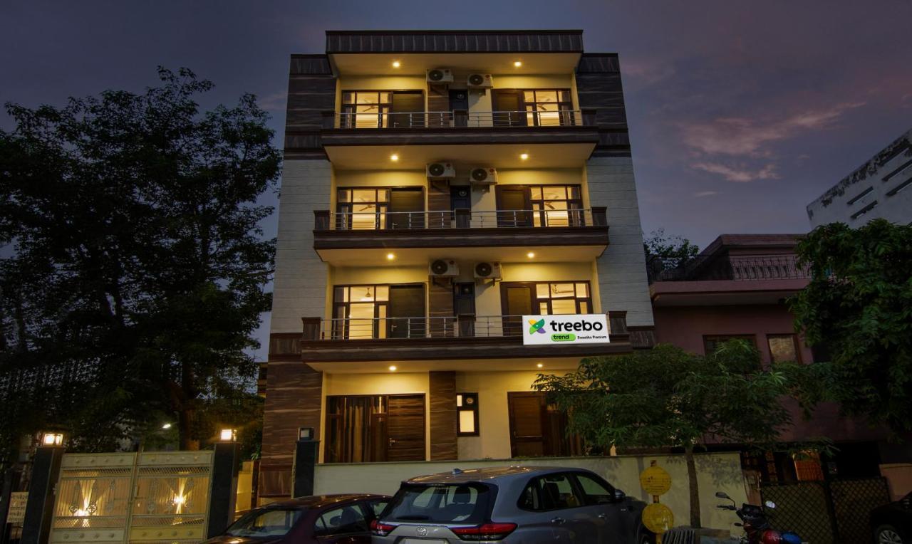 Hotel Treebo Swastika Premium Noida Exterior foto